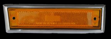 1981-1987 Chevy Truck Front Sidemarker w/ trim - DS