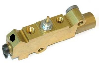 4 port Drum/Drum Brake Proportioning Valve w/ Factory Pin Switch