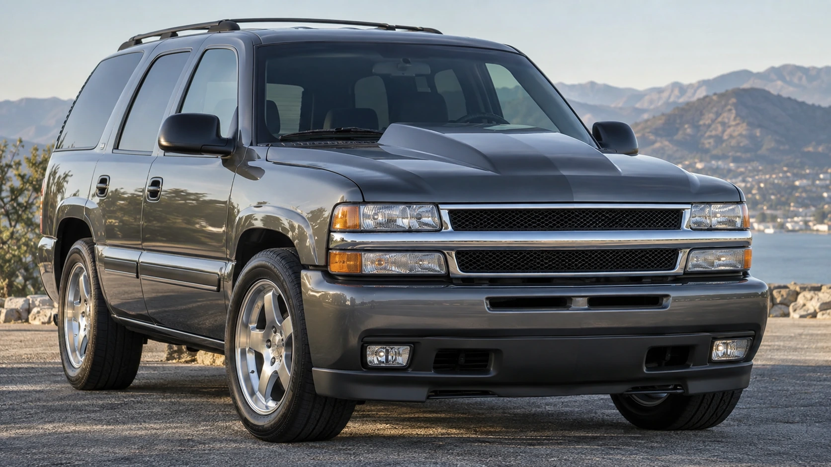 Finished Tahoe With Cowl Hood